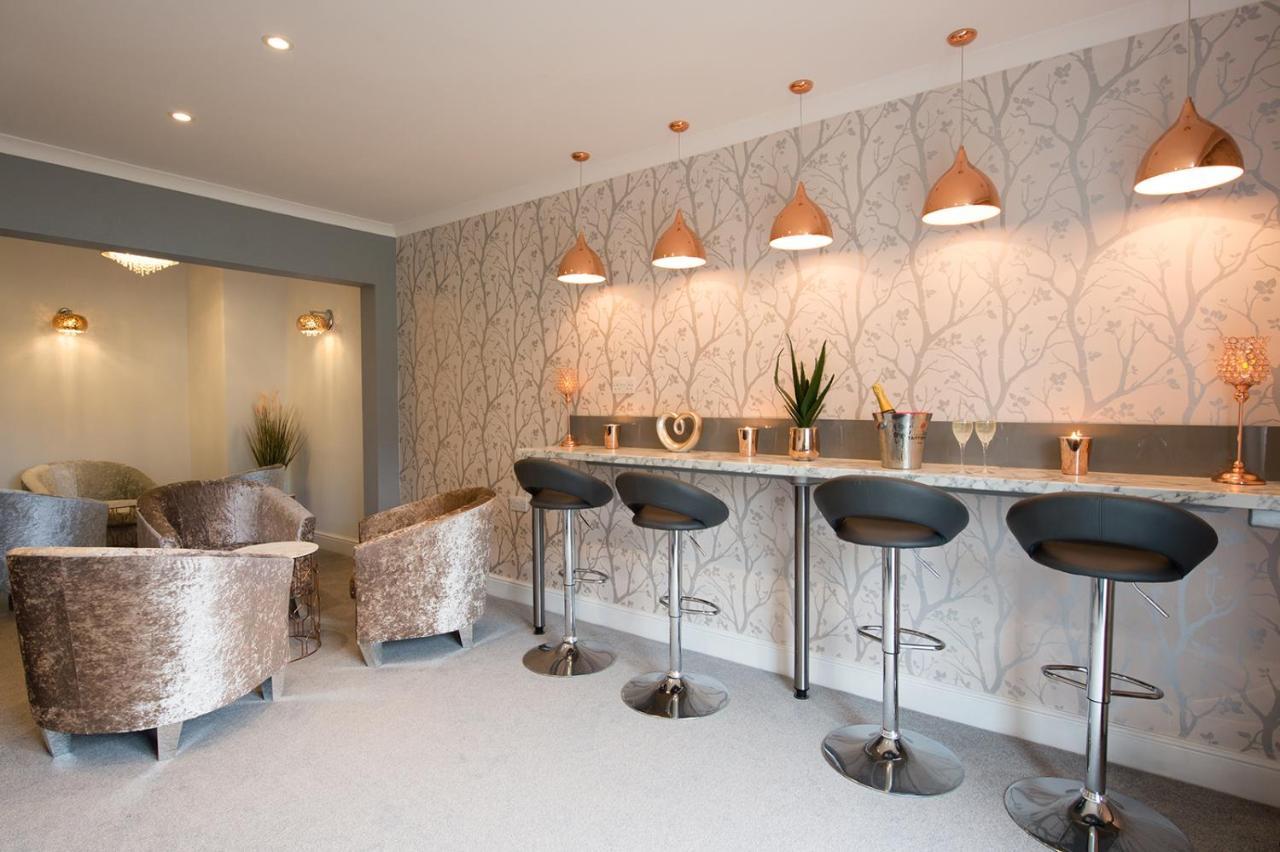 Lakeside Park Hotel & Spa Fishbourne  Esterno foto