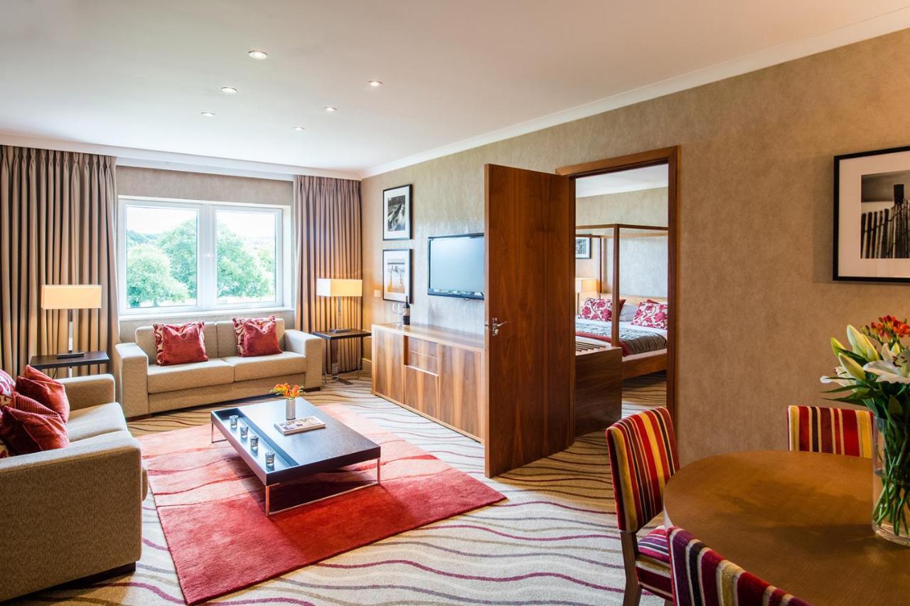 Lakeside Park Hotel & Spa Fishbourne  Esterno foto