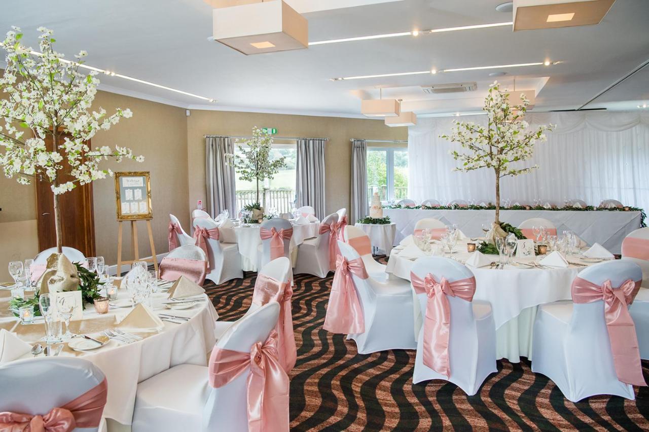 Lakeside Park Hotel & Spa Fishbourne  Esterno foto